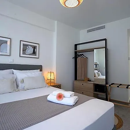 فندق Almyra Seafront 4*